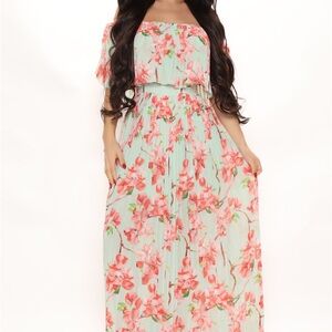 Fashion nova pleated maxi dress